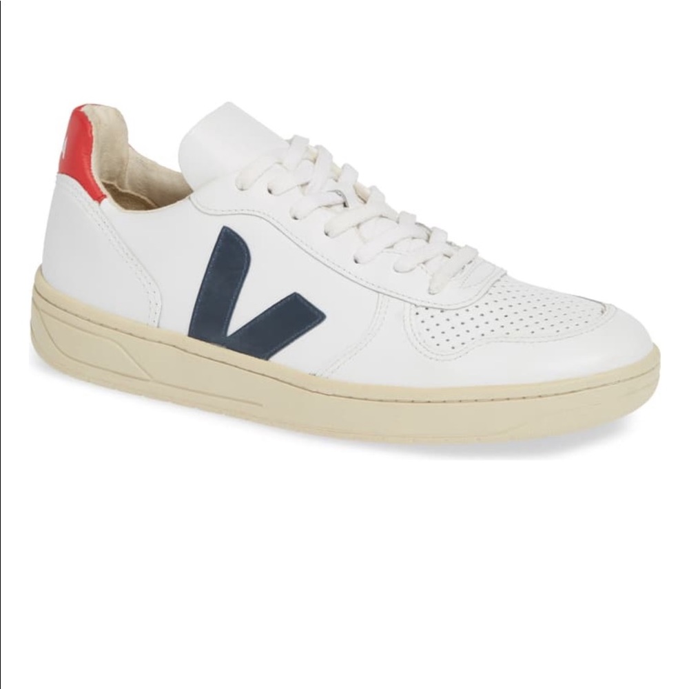 Veja V-10 Women’s Sneaker